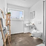 Triton: Meerblick, Sauna, Dachterrasse Holiday home
