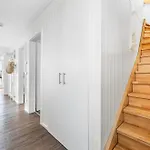 Triton: Meerblick, Sauna, Dachterrasse Holiday home Olpenitz