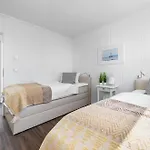 Triton: Meerblick, Sauna, Dachterrasse