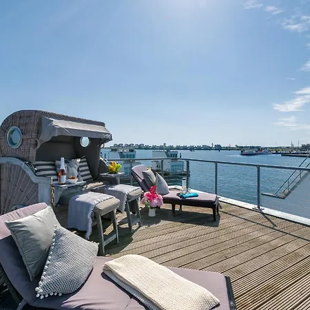 Σπίτι διακοπών Triton: Meerblick, Sauna, Dachterrasse *