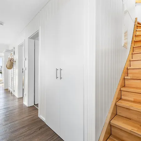 Triton: Meerblick, Sauna, Dachterrasse Holiday home Olpenitz