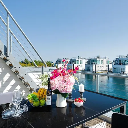 Triton: Meerblick, Sauna, Dachterrasse * Olpenitz