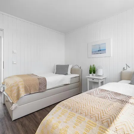 Triton: Meerblick, Sauna, Dachterrasse