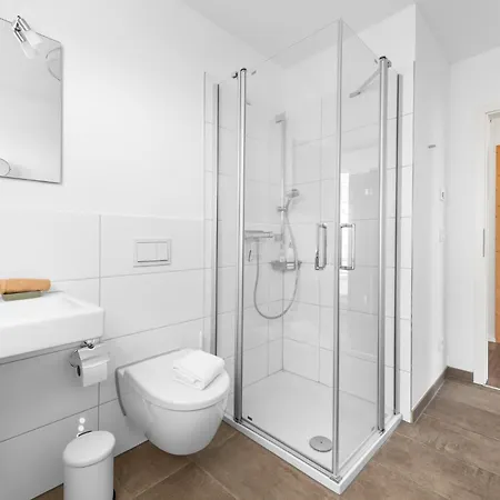 Triton: Meerblick, Sauna, Dachterrasse 別荘