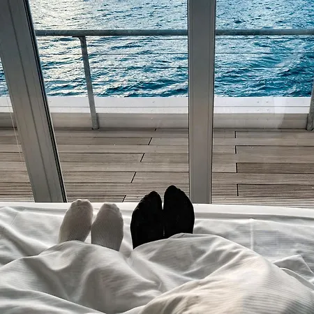 Triton: Meerblick, Sauna, Dachterrasse *