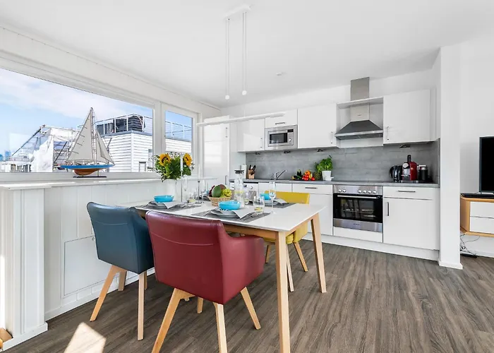 Triton: Meerblick, Sauna, Dachterrasse Vakantiehuis *